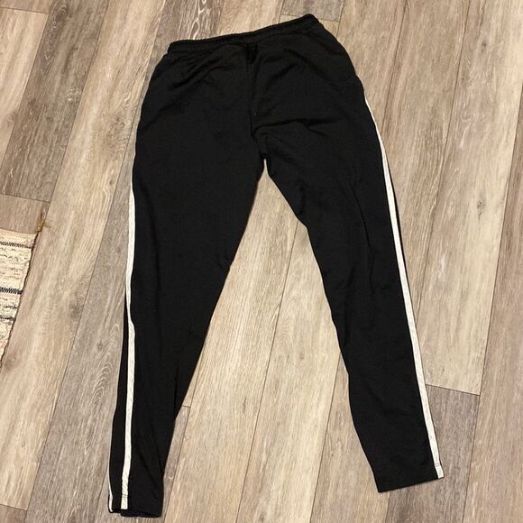 AERIE | Black & White Race Stripe Accent Sweatpants - Picture 3 of 6